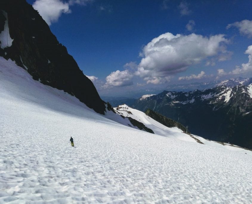 Open Space To Ski!